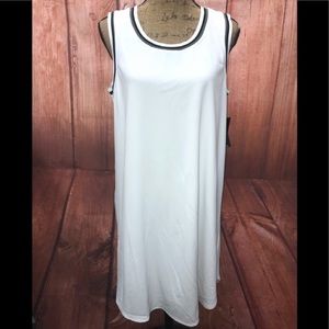 🆕Abs Allen Schwartz  bright white t shirt dress
